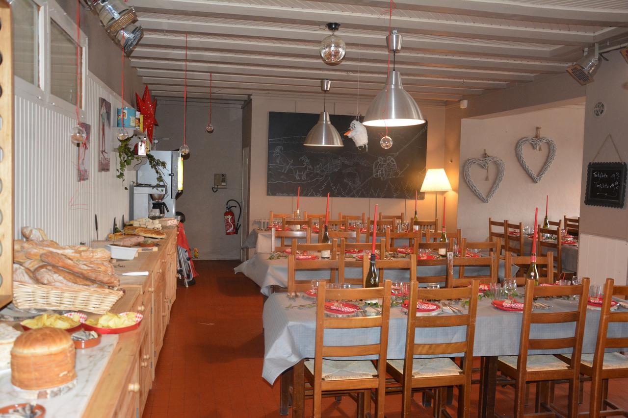 Hotel Le Central La Féclaz Extérieur photo